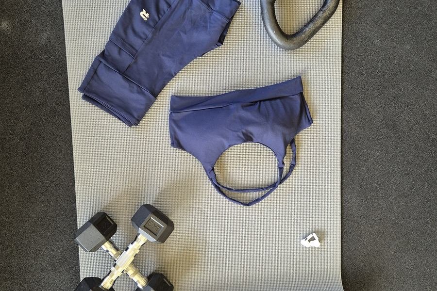 Peças da Runna Company dispostas lado a lado, prontas para o treino